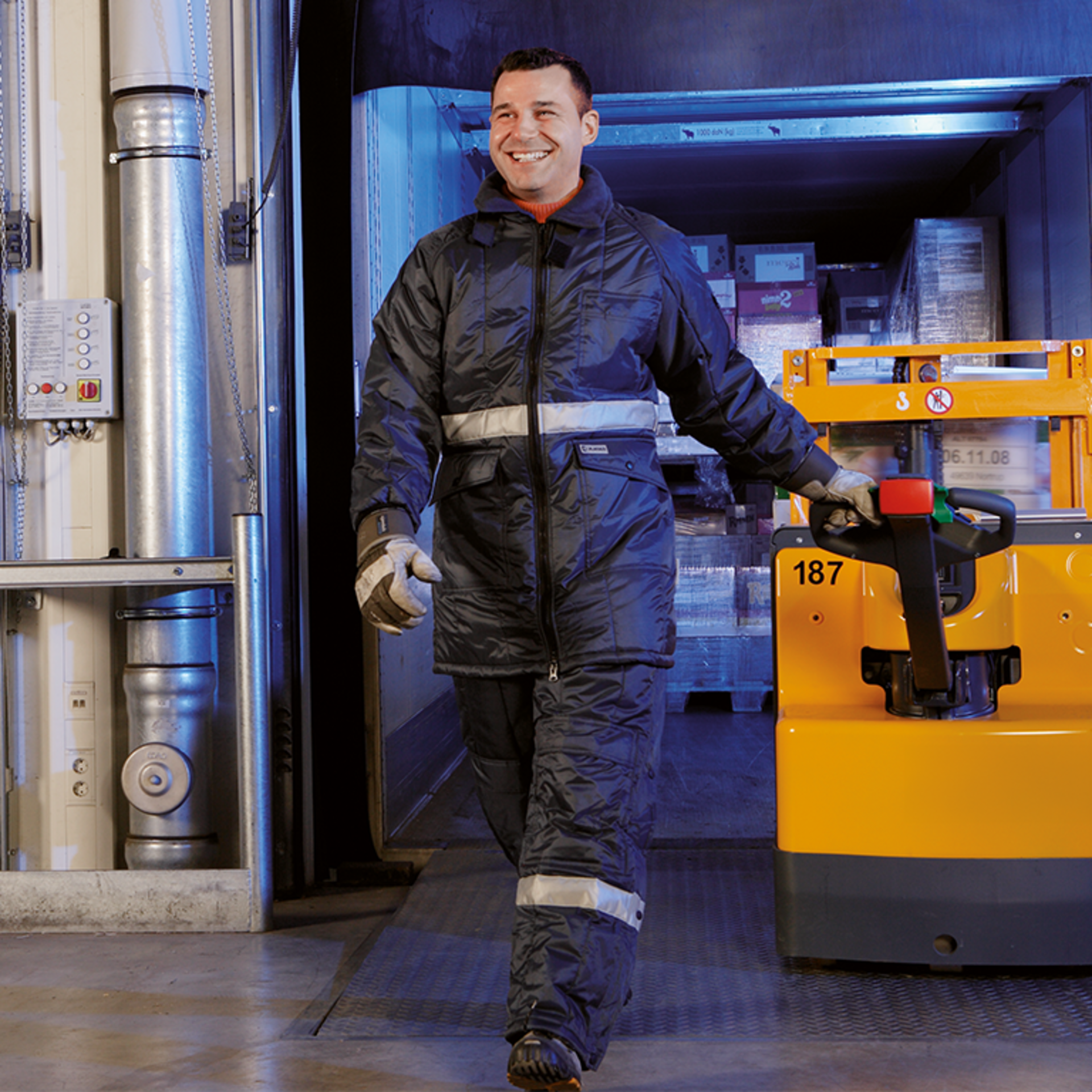 Cold storage/Freezing facility